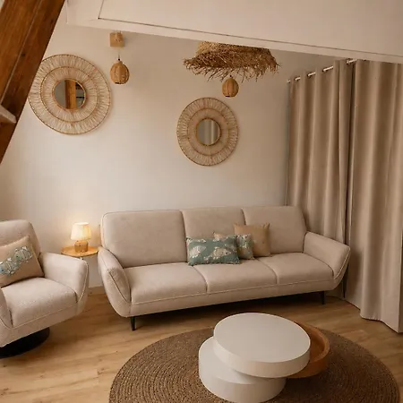 Semesterbostad A Pied, Face A La Gare, D'olonne, Maison Type Loft *